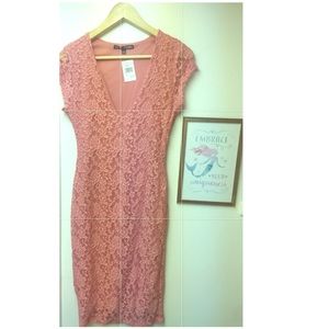 Love chess Rose beautiful dress